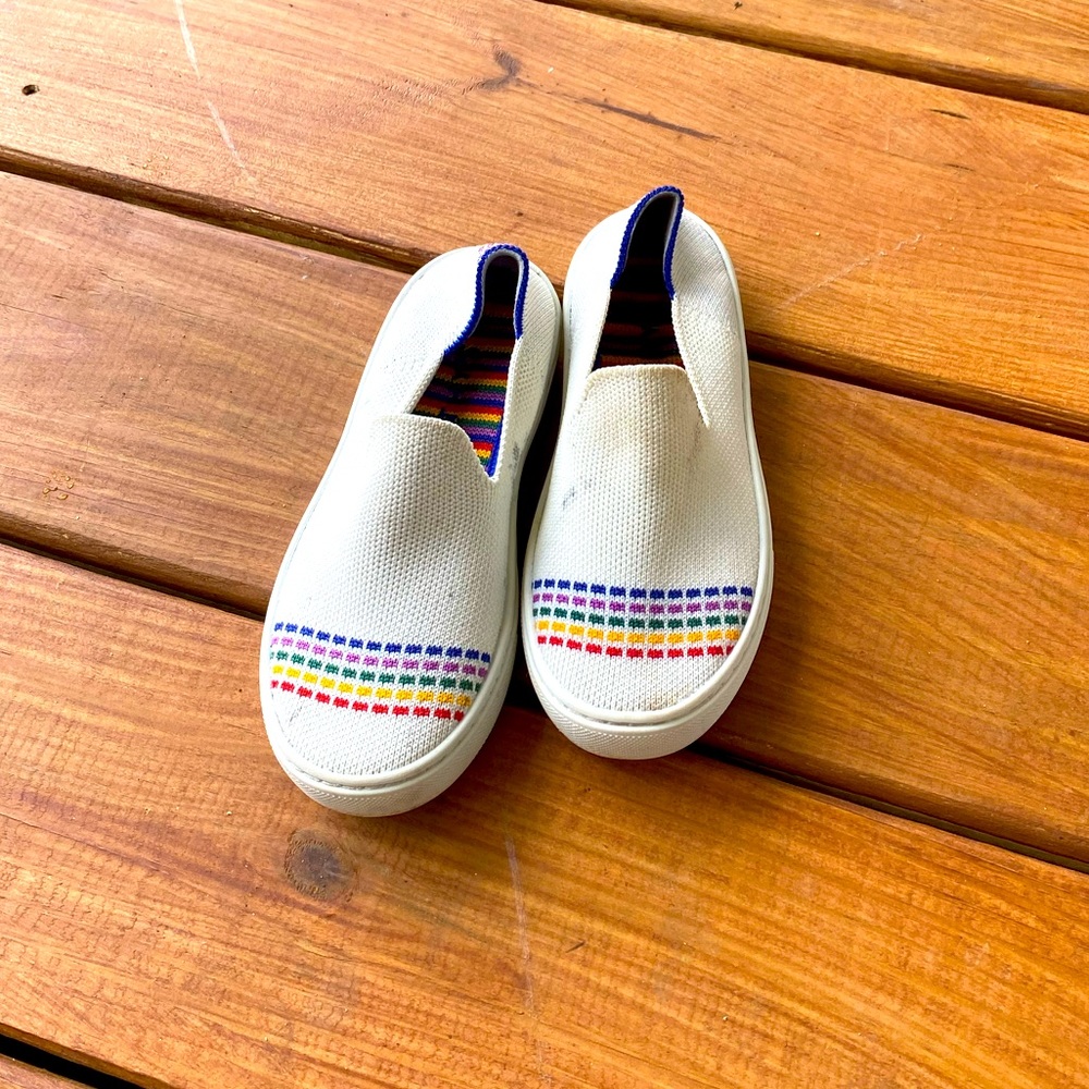 Girls Rainbow Sneakers Rothy’s Size 12